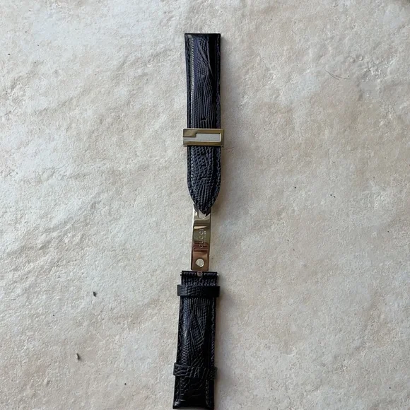 Watch band for Gucci 22mm black leather band